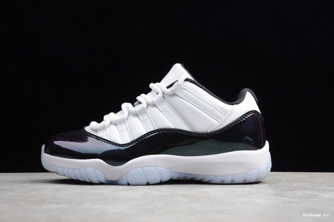  Low Jordan AIR Retro 528895-145 'Emerald' 11 0428